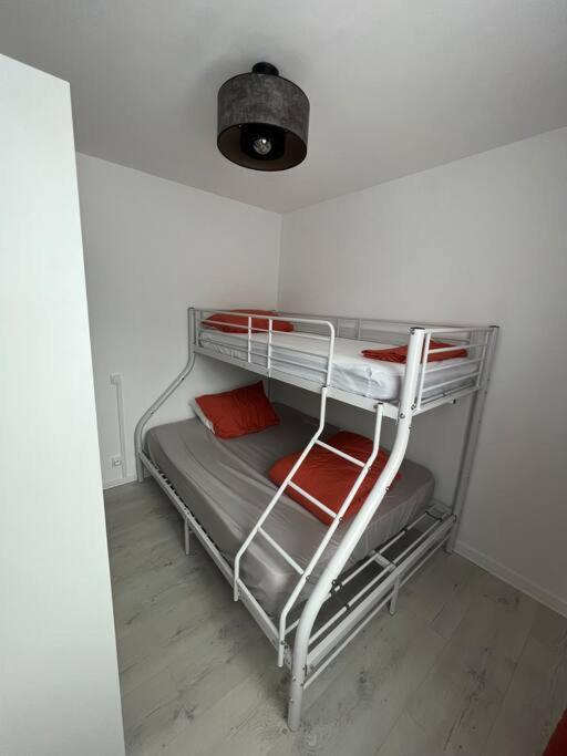 Appartement 3 Pieces Moderne 2 A 6 Personnes La Bourboule Luaran gambar