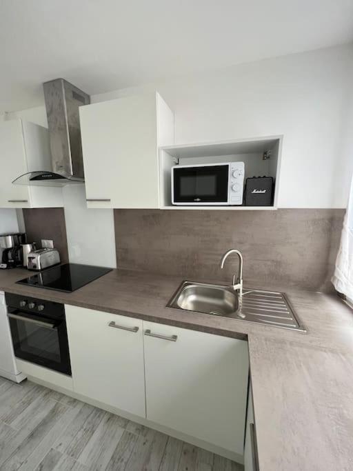 Appartement 3 Pieces Moderne 2 A 6 Personnes La Bourboule Luaran gambar